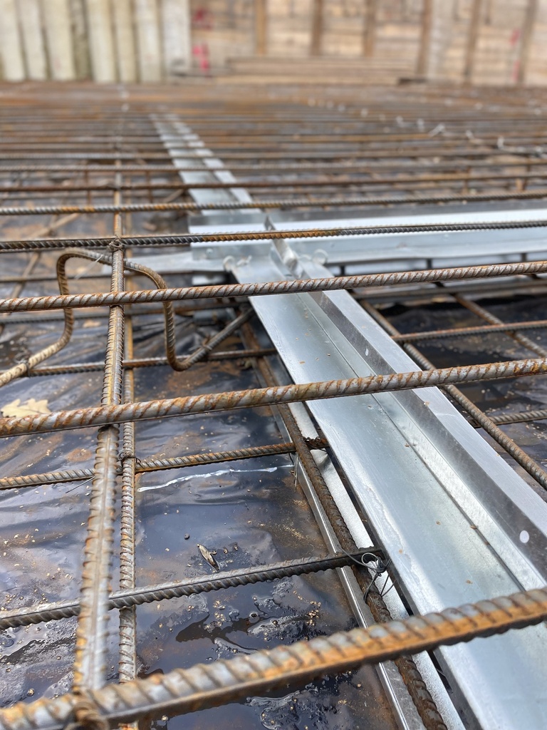 WPM® Crack Inducing Waterstop in the floor slab